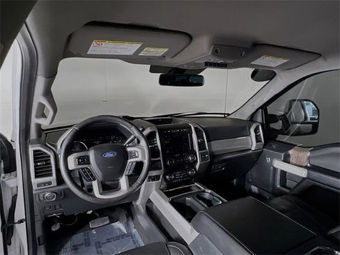 Used 2019 Ford F350 Lariat w/ Lariat Ultimate Package image 28