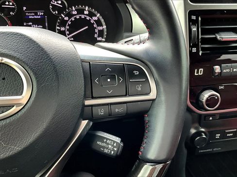 Used 2023 Lexus GX 460 Premium w/ Premium Package image 25