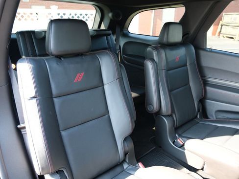 Used 2022 Dodge Durango R/T w/ Blacktop Package AWD/4WD image 33