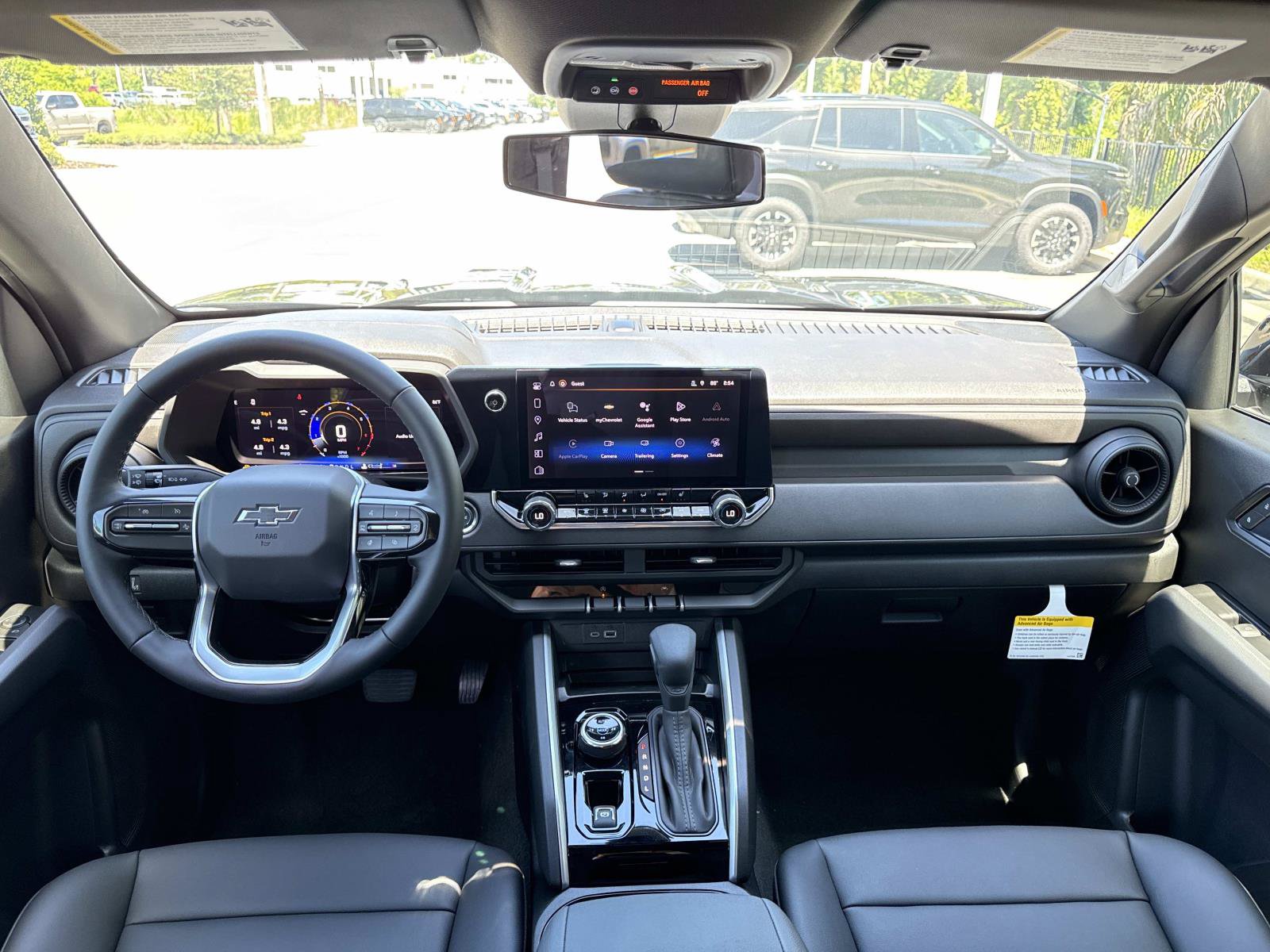 New 2026 Chevrolet Colorado Trail Boss w/ Midnight Edition AWD/4WD image 12