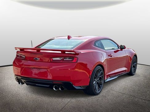 Used 2017 Chevrolet Camaro ZL1 RWD image 2