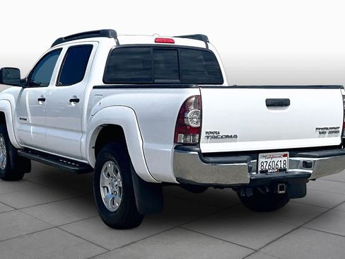 Used 2010 Toyota Tacoma PreRunner RWD image 11