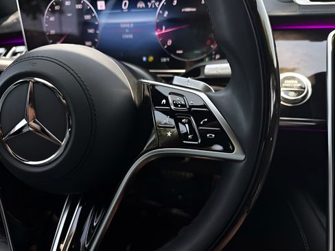 Used 2023 Mercedes-Benz S 580 4MATIC Sedan w/ AMG Line image 13
