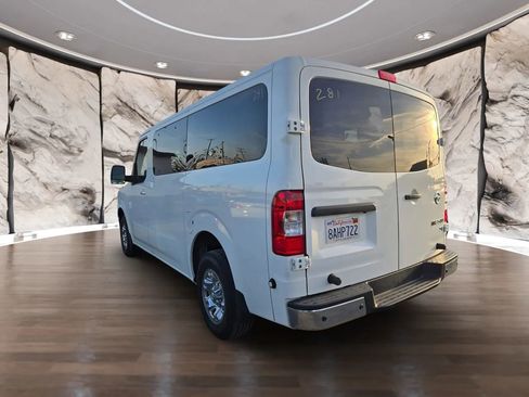 Used 2017 Nissan NV 3500 SV w/ SV Technology Package image 8