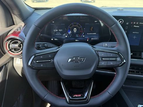 New 2026 Chevrolet Equinox RS w/ Convenience Package III image 13