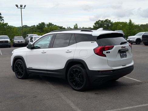 Used 2021 GMC Terrain SLT w/ Elevation Edition FWD image 7