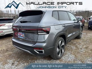 New 2026 Volkswagen Taos SE AWD/4WD video 4