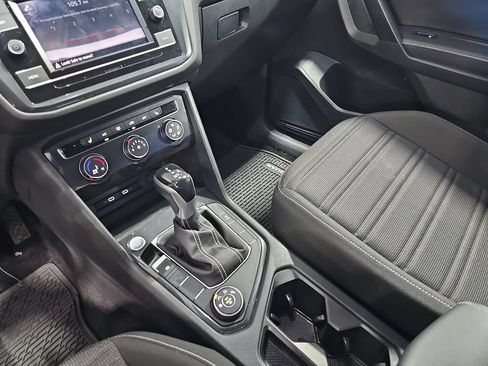 Used 2022 Volkswagen Tiguan S AWD/4WD image 25