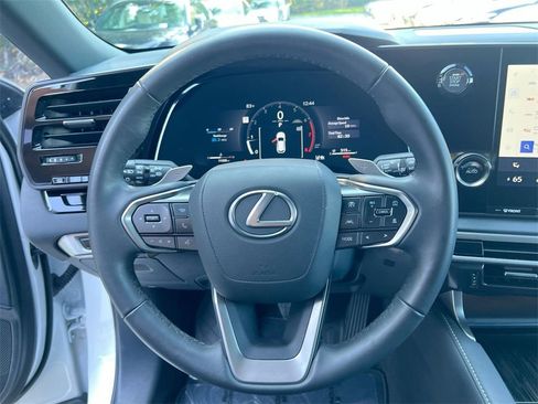 Certified 2025 Lexus RX 350 FWD image 13