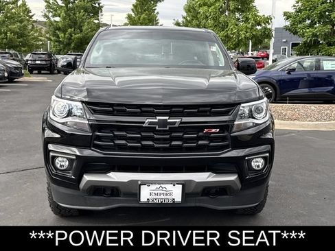 Used 2022 Chevrolet Colorado Z71 w/ Z71 Midnight Edition AWD/4WD image 8