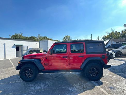 Used 2021 Jeep Wrangler Unlimited Sport image 4