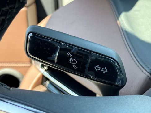 New 2026 Lincoln Navigator Reserve AWD/4WD image 38