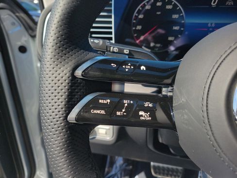 New 2026 Mercedes-Benz GLS 450 4MATIC image 25