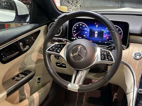 Used 2022 Mercedes-Benz C 300 Sedan image 3