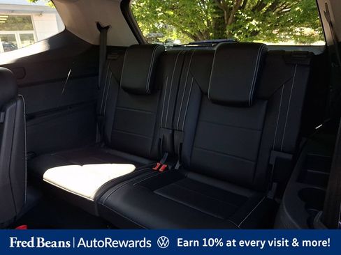 Certified 2023 Volkswagen Atlas SEL AWD/4WD image 14