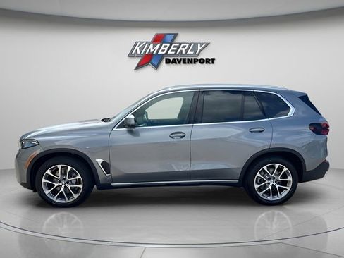 Certified 2026 BMW X5 xDrive40i AWD/4WD image 2