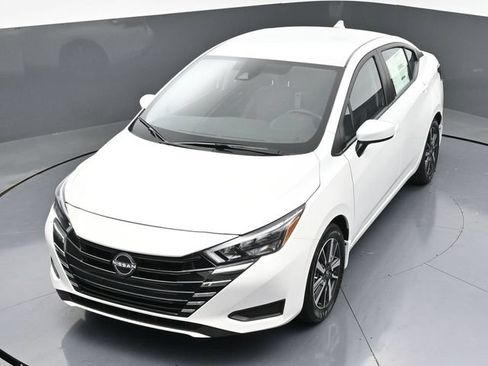 New 2025 Nissan Versa SV w/ Trunk Package FWD image 37
