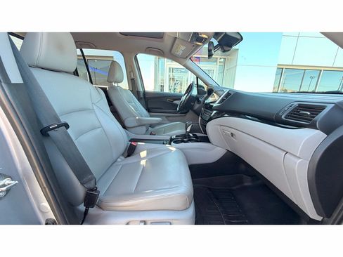Used 2018 Honda Ridgeline RTL-E image 8