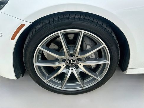 Used 2022 Mercedes-Benz E 350 Sedan image 32
