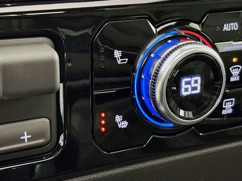 New 2026 GMC Sierra 1500 Elevation w/ Elevation Premium Package image 20