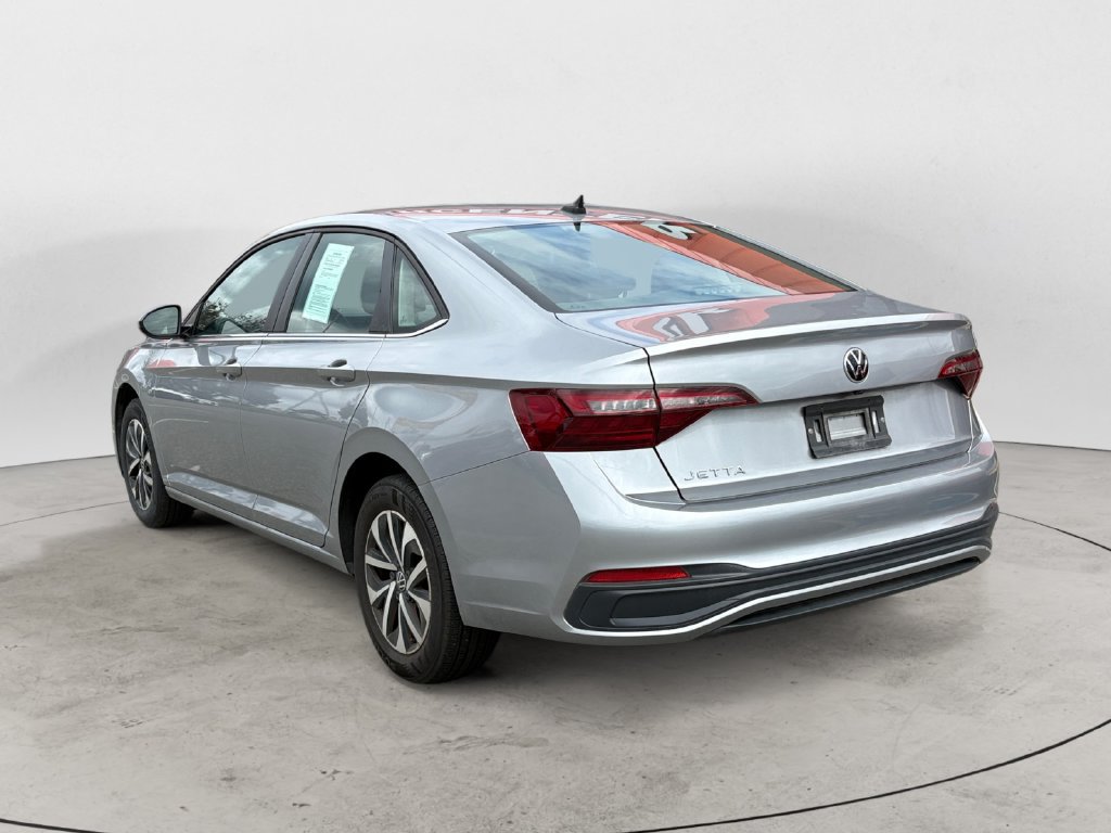 Used 2024 Volkswagen Jetta S FWD image 5