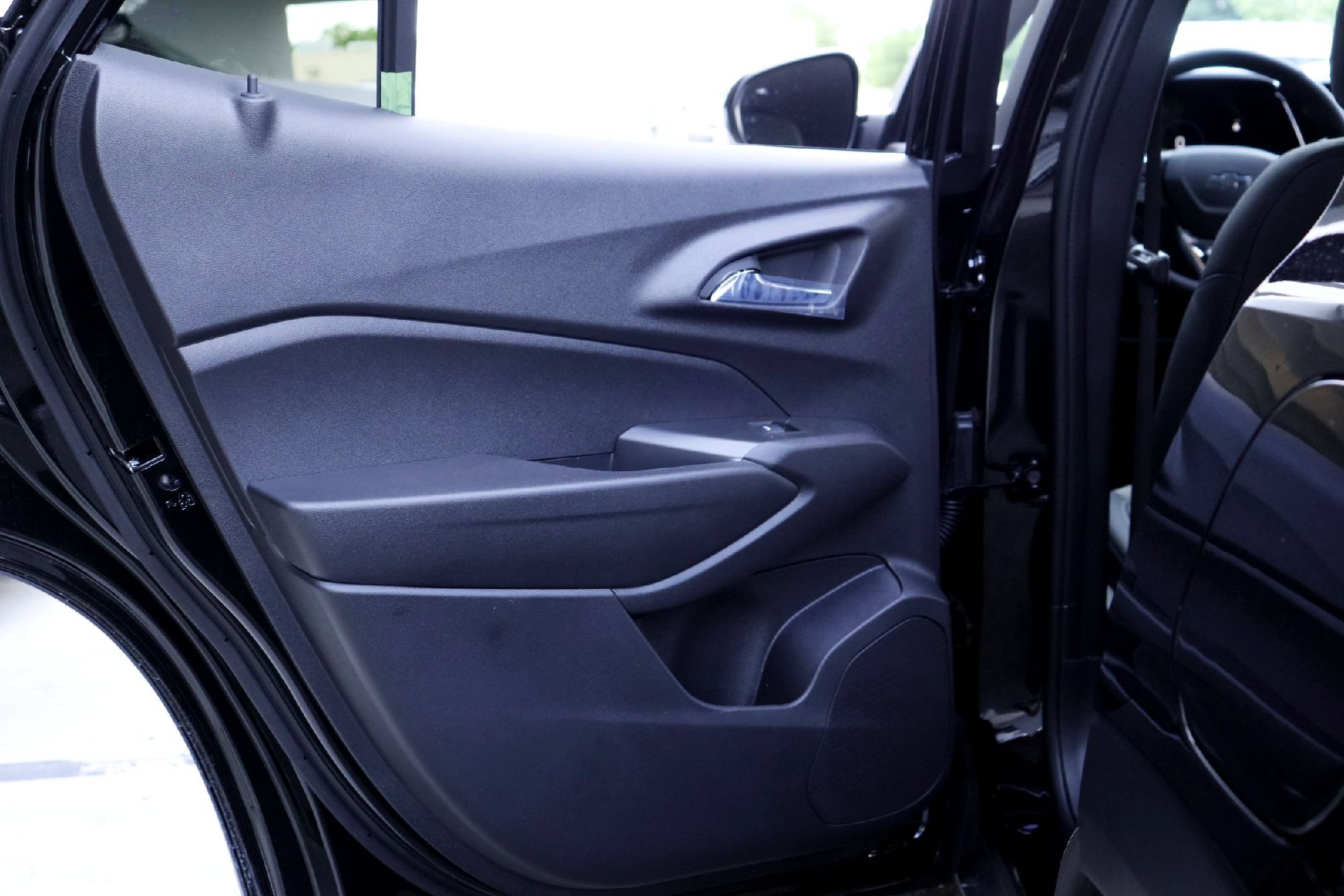New 2026 Chevrolet Trax LT w/ Driver Confidence Package FWD image 20