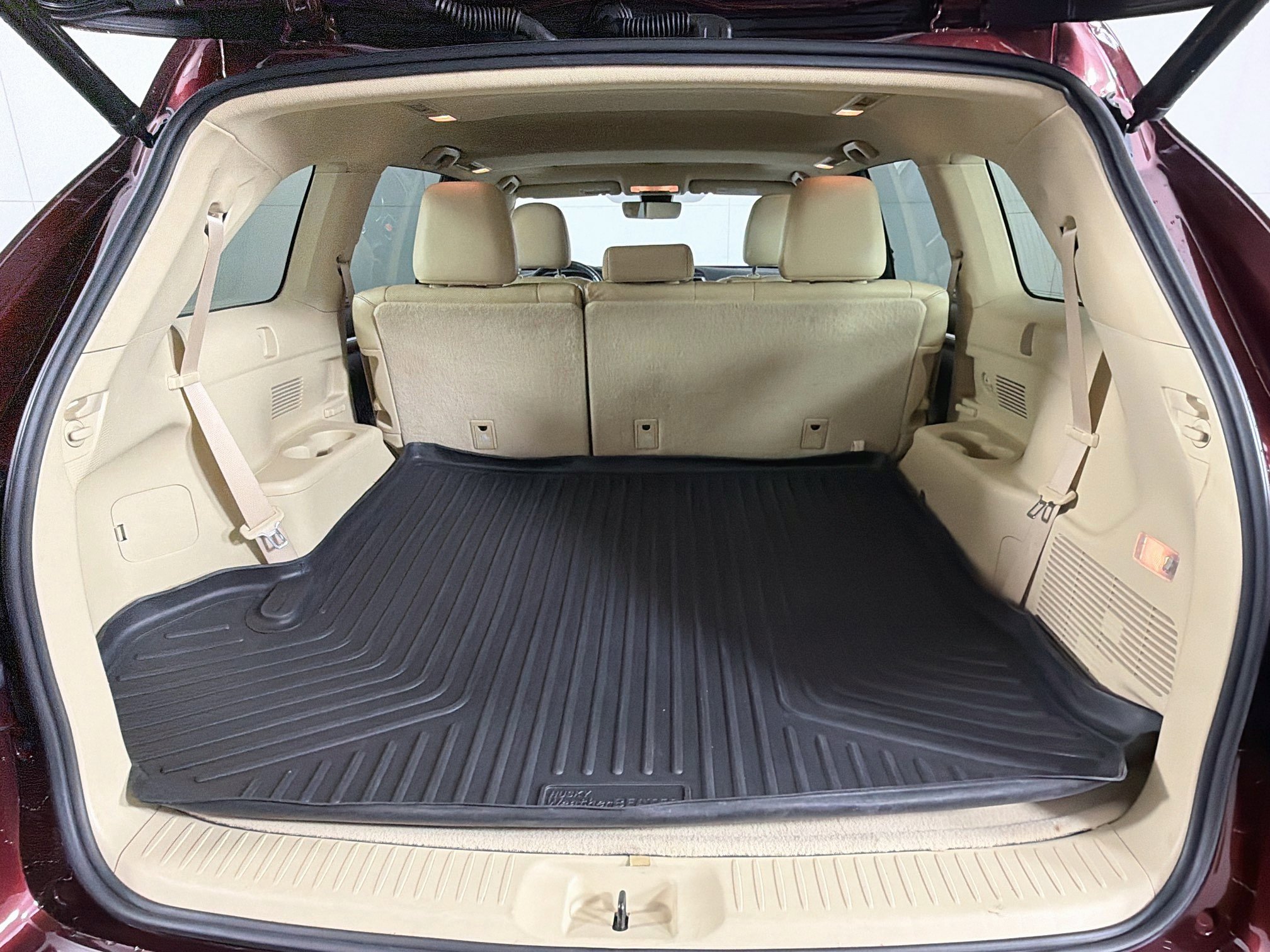 Used 2017 Toyota Highlander Limited w/ Carpet Mat Package AWD/4WD image 31