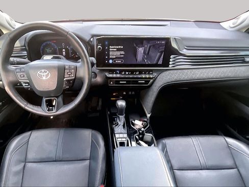 Used 2025 Toyota Camry XLE w/ Premium Plus Package AWD/4WD image 16