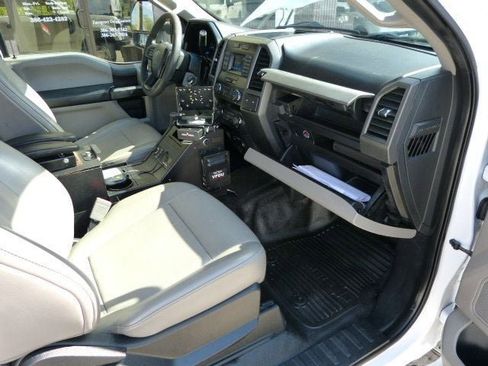 Used 2019 Ford F250 XL w/ Power Equipment Group image 28