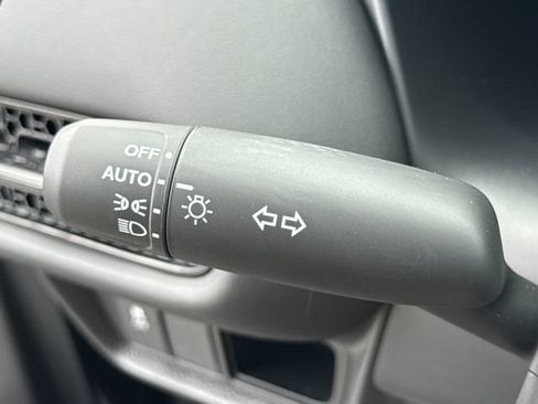 New 2027 Honda HR-V LX image 32