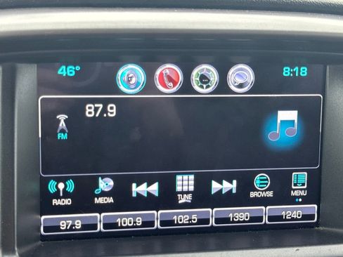 Used 2017 GMC Canyon SLE w/ All Terrain Package image 39