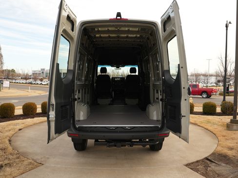 New 2026 Mercedes-Benz Sprinter 2500 image 7