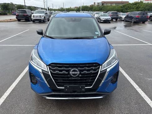 Used 2024 Nissan Kicks S image 8
