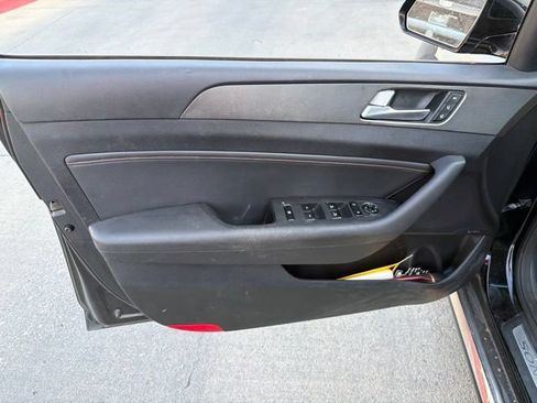 Used 2015 Hyundai Sonata Limited 2.0T FWD image 14