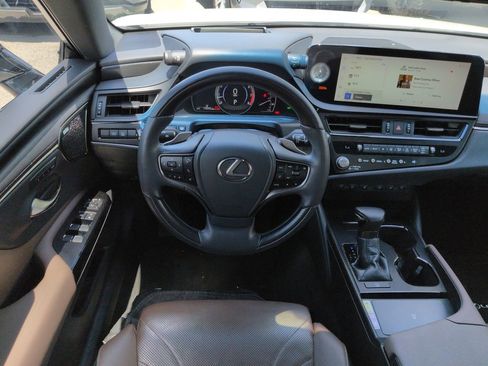 Used 2023 Lexus ES 350 Ultra Luxury w/ Accessory Package (Z1) FWD image 16