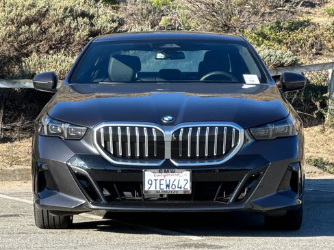Used 2025 BMW 530i w/ M Sport Package image 10