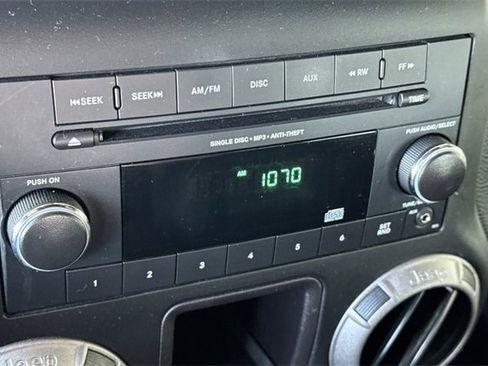 Used 2017 Jeep Wrangler Unlimited Sport image 18