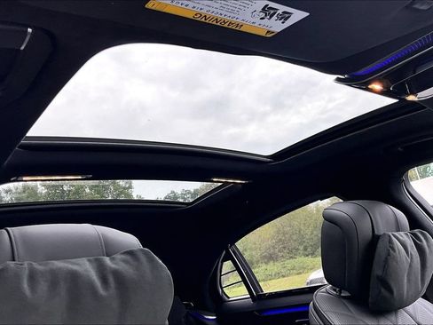 Certified 2023 Mercedes-Benz S 580 4MATIC Sedan image 17