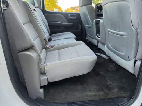 Used 2015 GMC Sierra 2500 2WD Crew Cab image 18