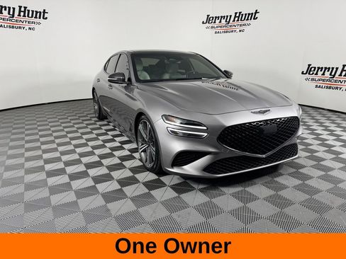 Used 2024 Genesis G70 3.3T Advanced image 5