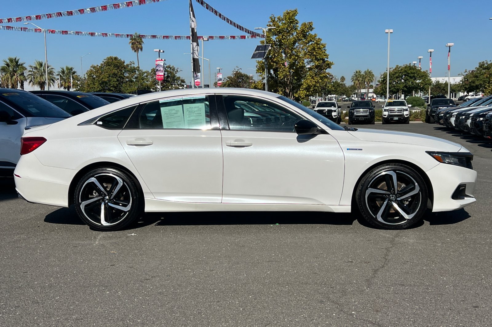 Used 2022 Honda Accord Sport image 3