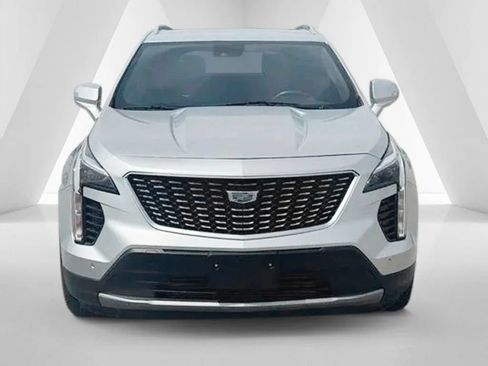 Used 2022 Cadillac XT4 Premium Luxury w/ Driver Awareness Package AWD/4WD image 2