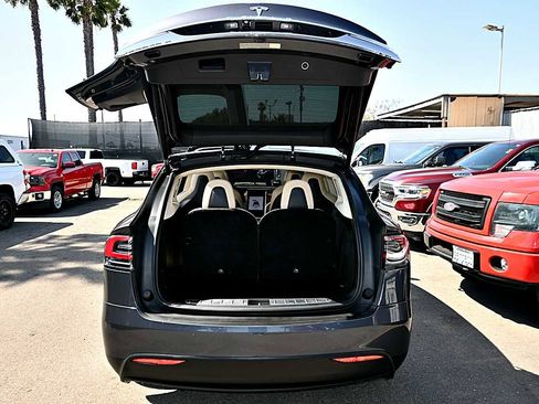 Used 2017 Tesla Model X 75D AWD/4WD image 7