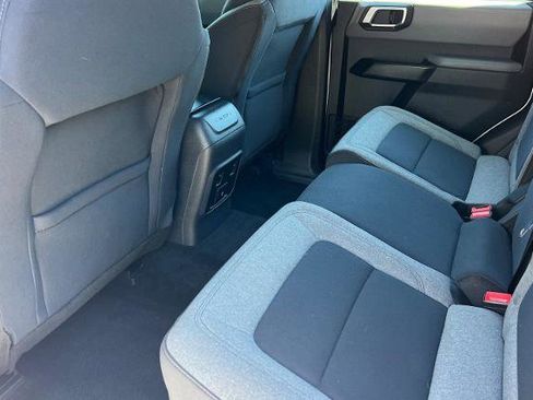 Certified 2023 Ford Bronco 4-Door AWD/4WD image 4