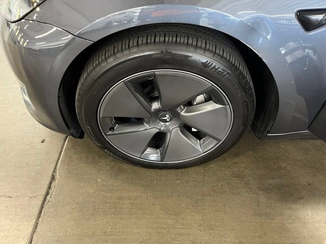 Used 2023 Tesla Model 3 Standard Range RWD image 30