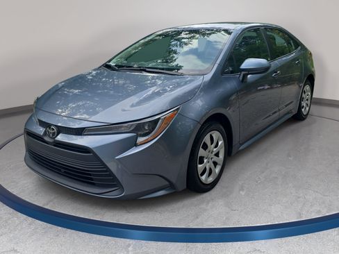 Used 2024 Toyota Corolla LE FWD image 1