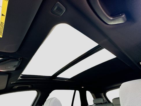 New 2026 BMW X5 xDrive50e w/ M Sport Package image 15