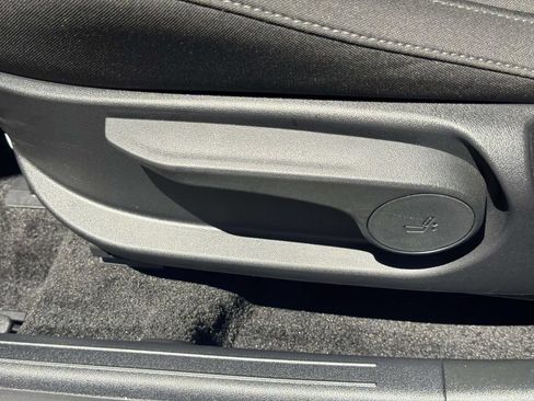 Certified 2026 Hyundai Elantra Sport FWD image 16