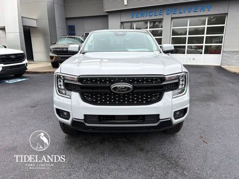 New 2026 Ford Ranger Lariat w/ Black Appearance Package image 2