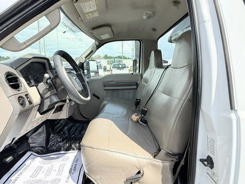 Used 2008 Ford F350 XL RWD image 12